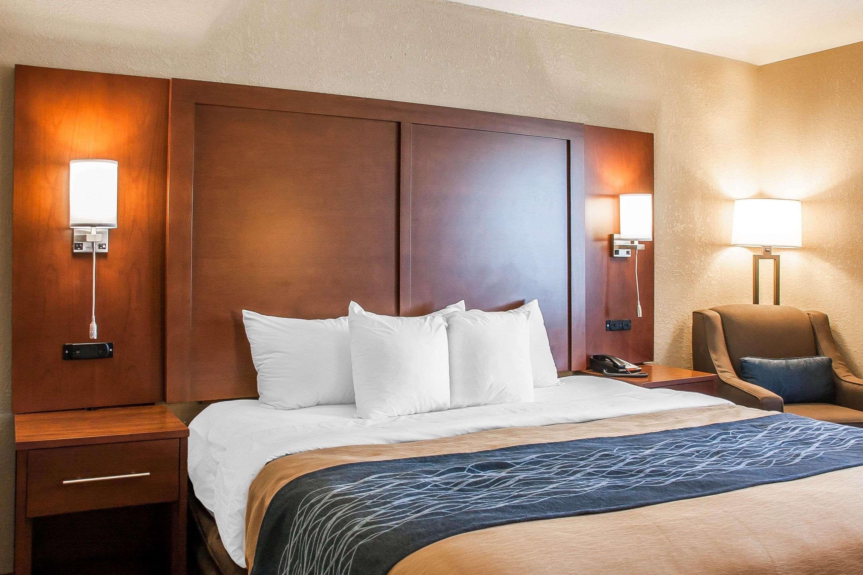 Comfort Inn Fergus Falls Eksteriør bilde