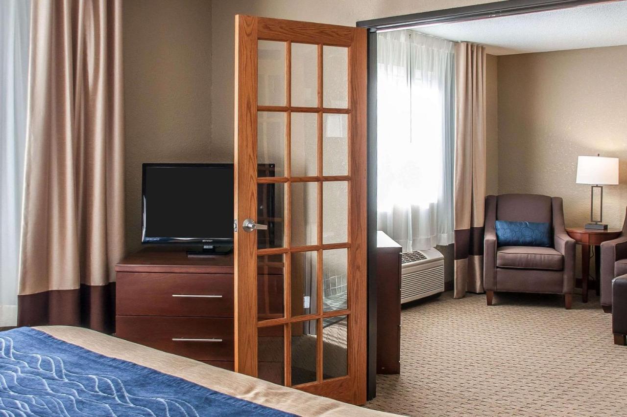Comfort Inn Fergus Falls Eksteriør bilde